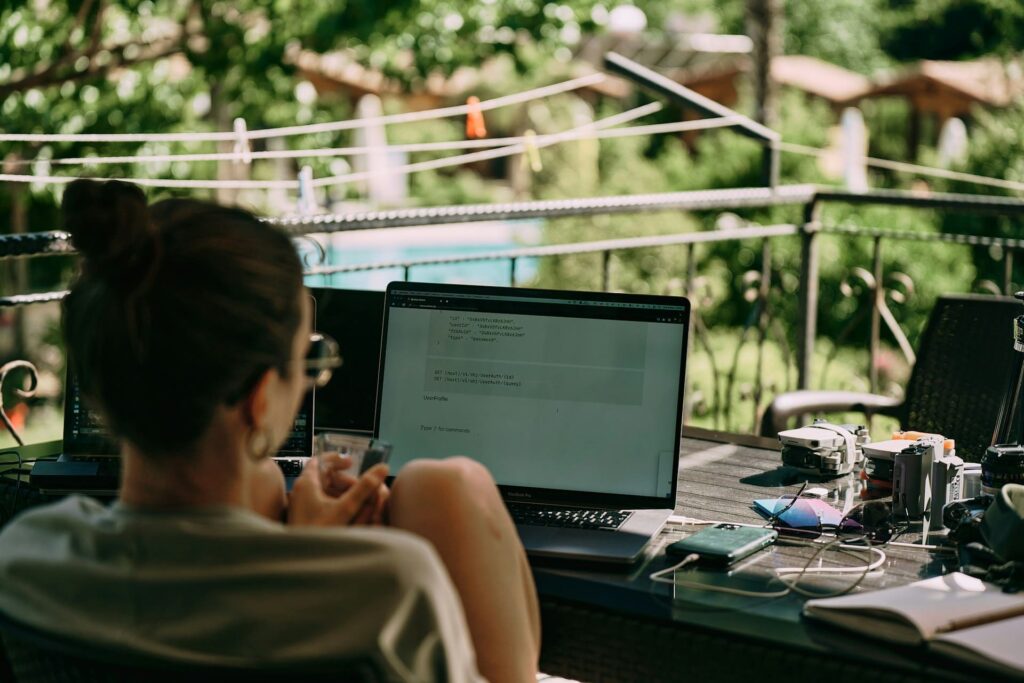 nomade digital voyager et travailler conseils